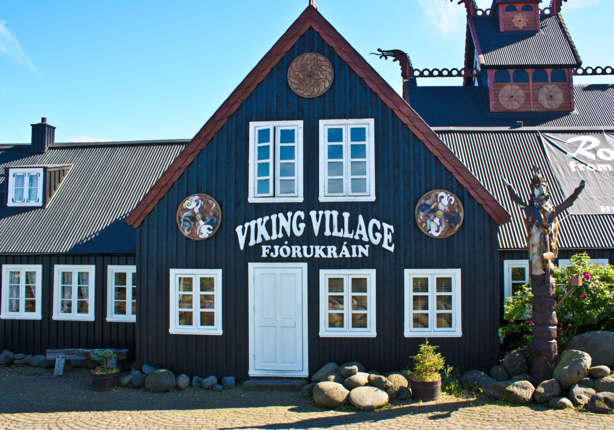 Hotel Viking Village01