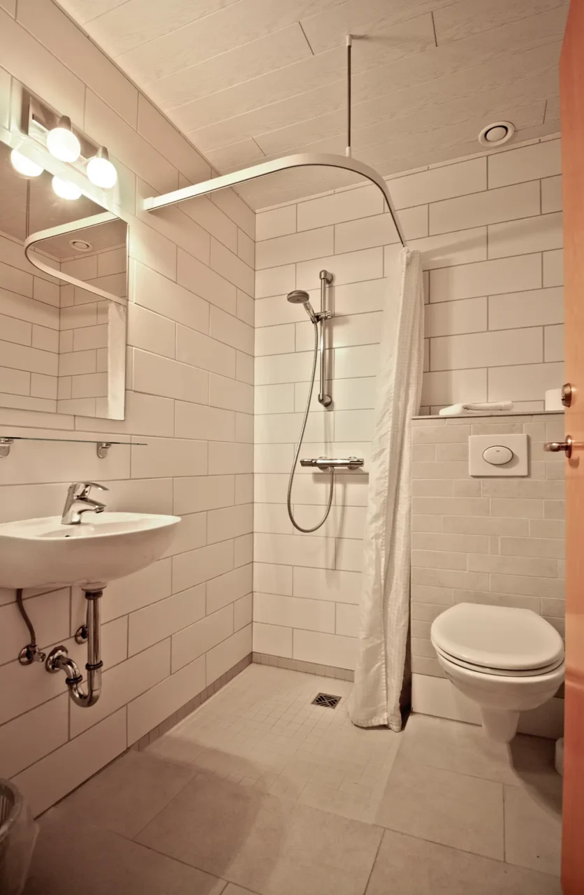 Moderne badeværelse i et islandsk på Hotel Breiddalsvik
