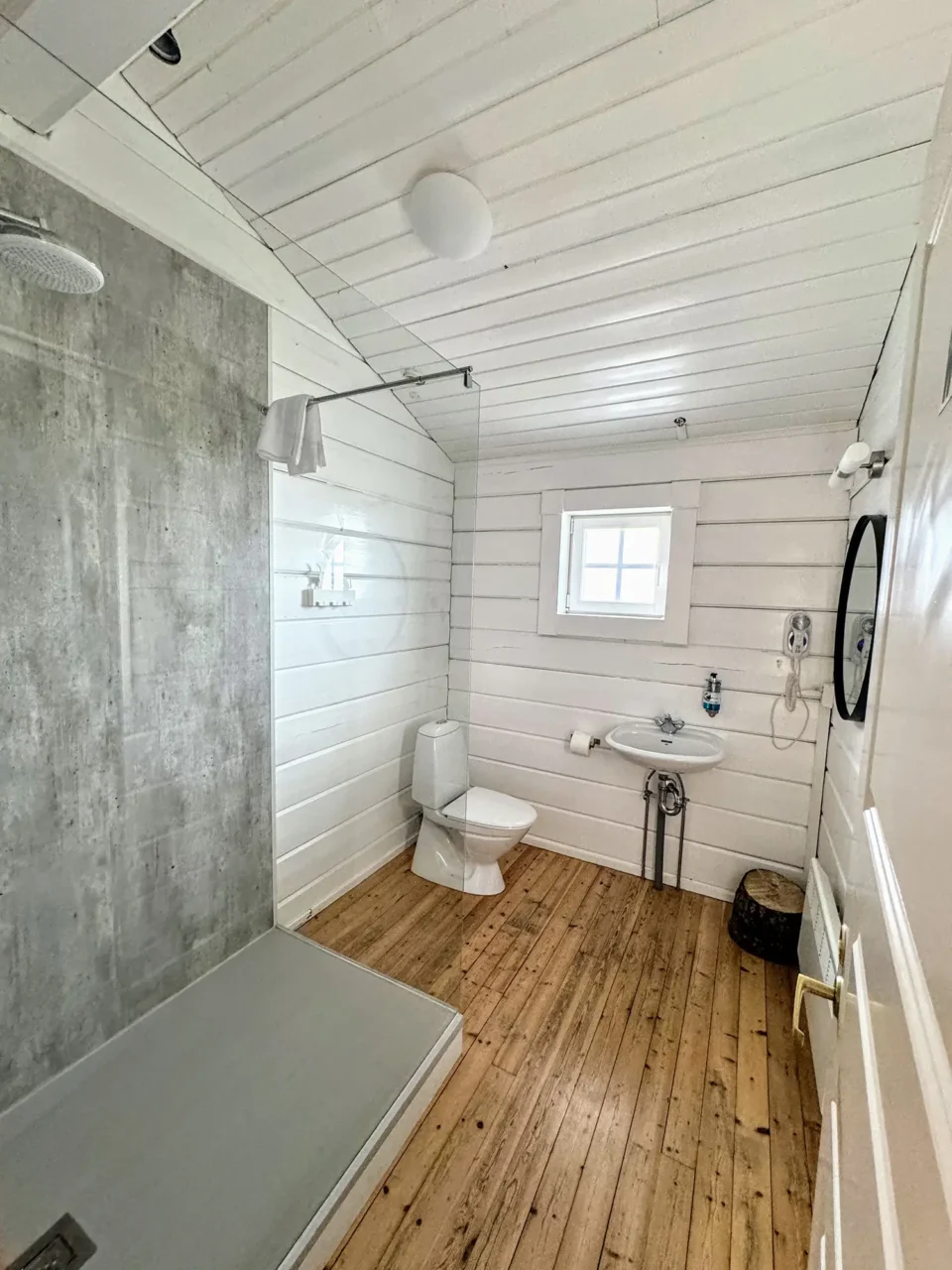 Badeværelse på Hotel Breiddalsvik