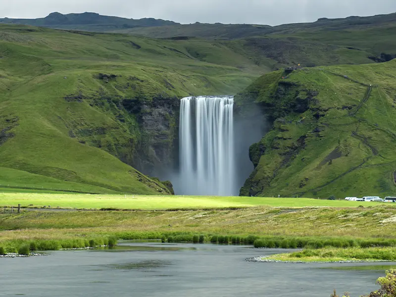 Skogafoss vandfaldet i Island