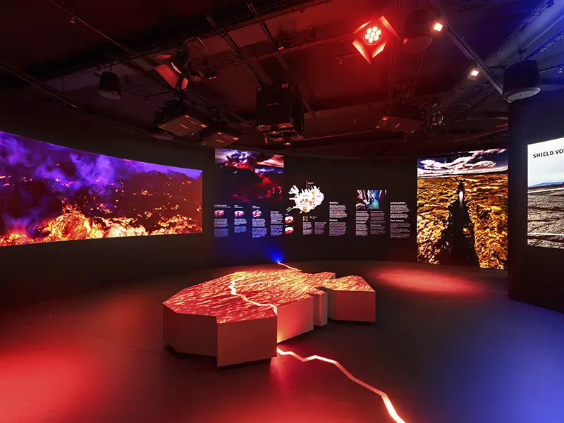 Perlan Wonders of Iceland set indefra