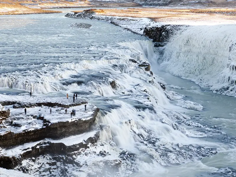 Gullfoss vandfaldet i island om vinteren